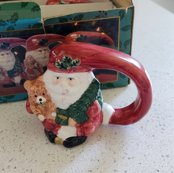 NIB Santa Napkin Rings Home for The Holidays Brand - Picture 1 of 5